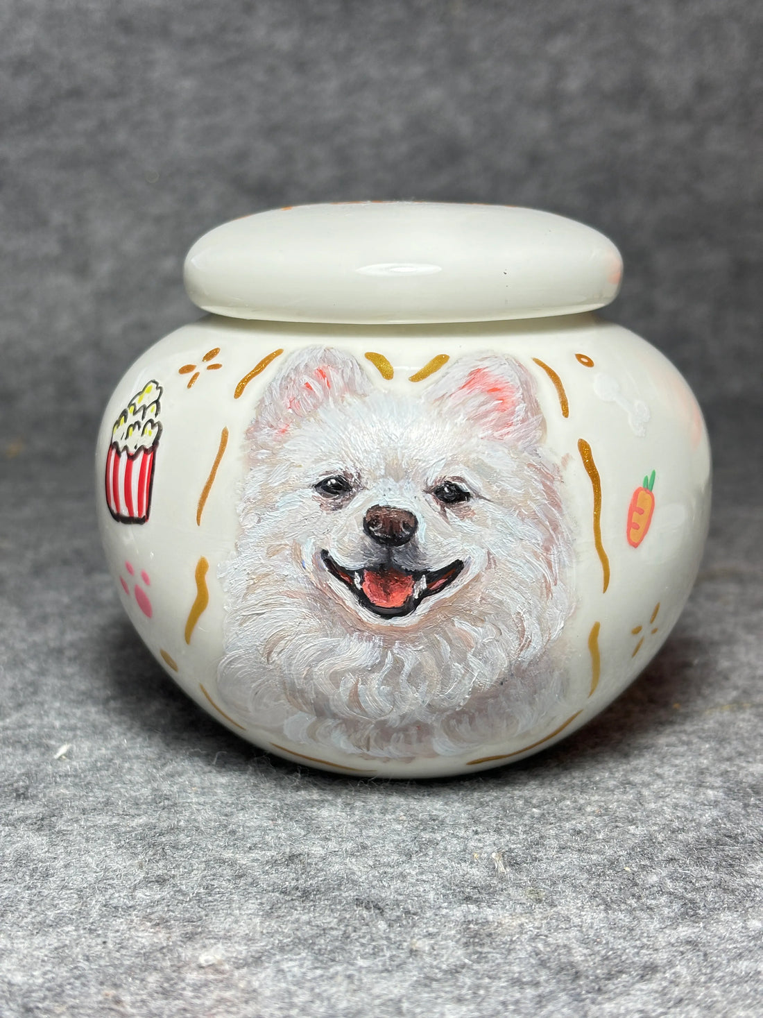 Round Urn – Customized Ceramic Pet Urn with Hand-Painted Pet Portrait (Small Dogs & Cats) | GoFeelGo